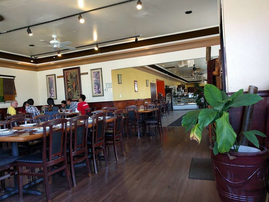 Cambodian Town Food and Music | 3240 E Pacific Coast Hwy, Long Beach, CA 90804, USA | Phone: (562) 494-1763