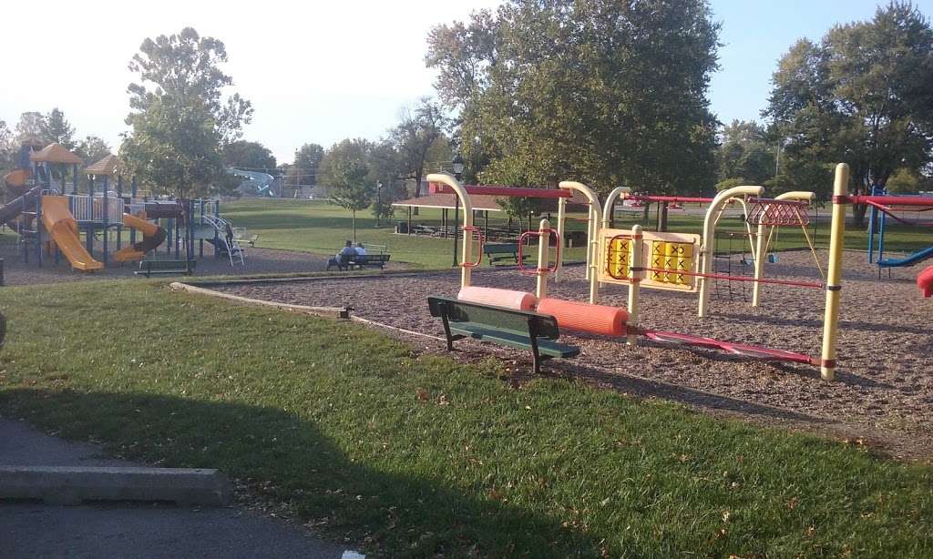 Recreation Park | 221 Seminary Ave, Cameron, MO 64429 | Phone: (816) 632-5420