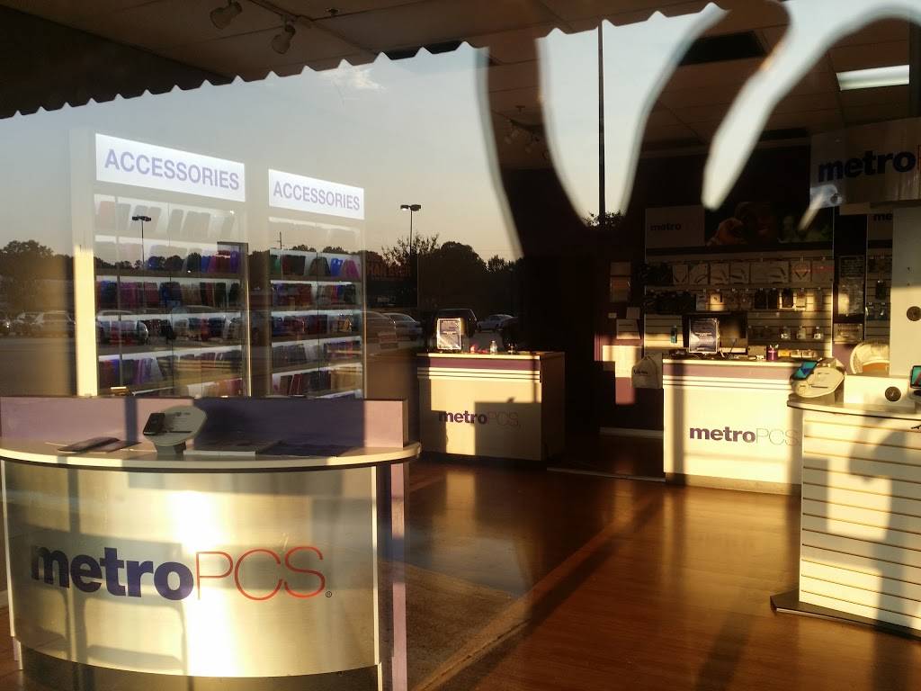 Metro by T-Mobile | 7195 GA-85 STE I, Riverdale, GA 30274, USA | Phone: (678) 545-1266