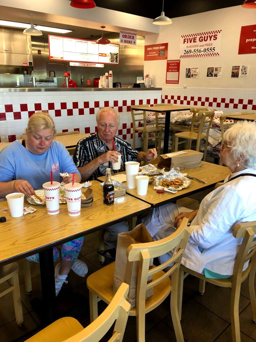 Five Guys | 3260 Niles Rd, St Joseph, MI 49085, USA | Phone: (269) 556-0555