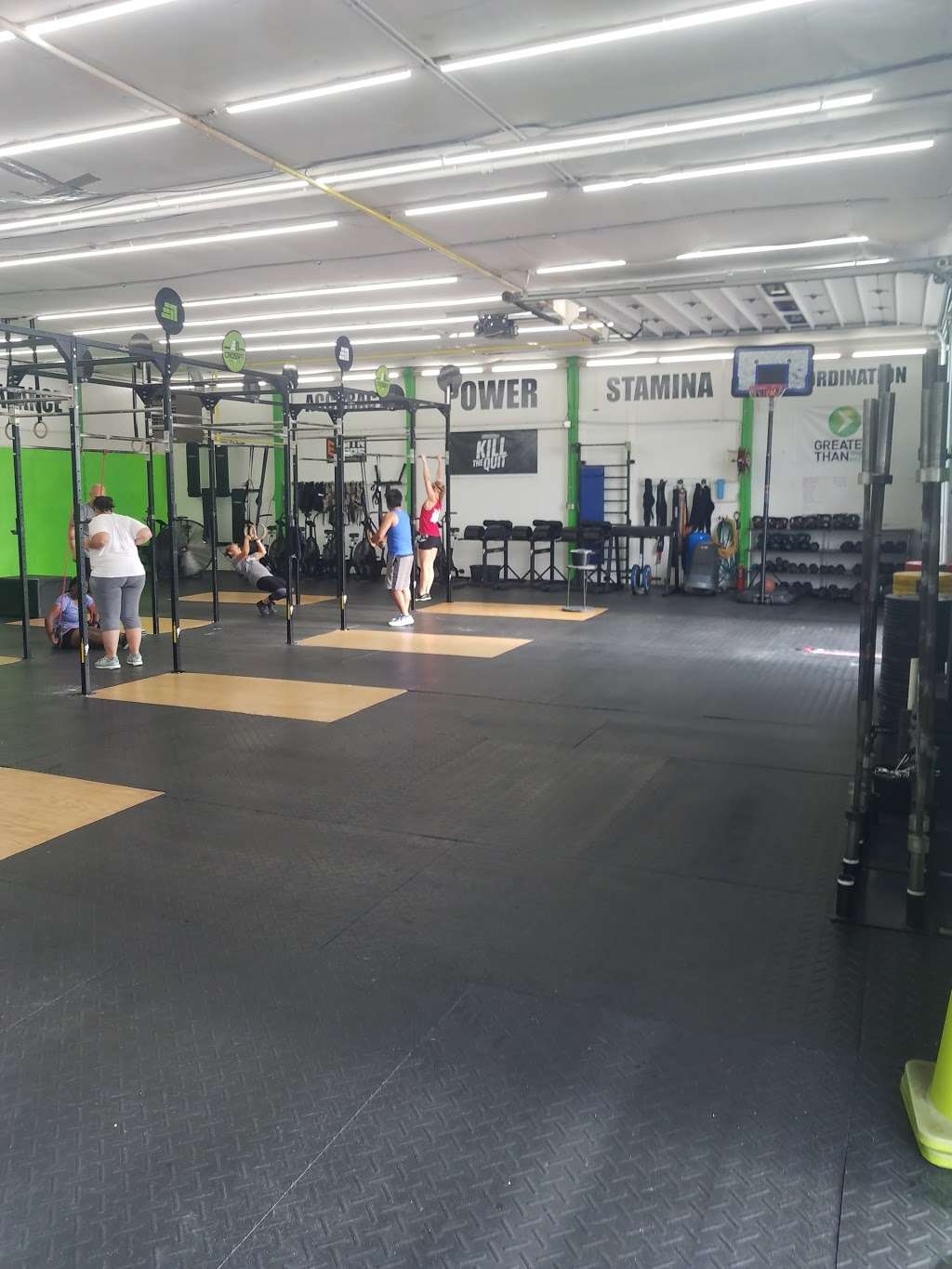 CrossFit 317 | 10021 E U.S. HWY 136, Indianapolis, IN 46234, USA | Phone: (317) 858-5090