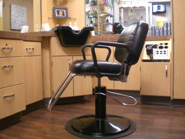 Patty Dews Hair Studio | 8959 Metcalf Ave, Overland Park, KS 66212, USA | Phone: (913) 706-6783