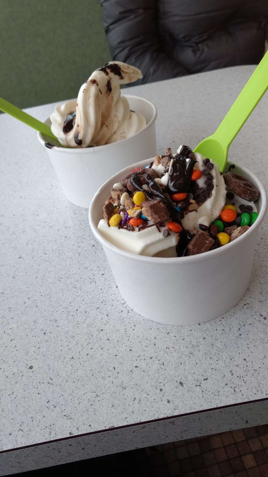 Moozys Ice Cream | 2 Trapelo Rd, Belmont, MA 02478, USA | Phone: (617) 484-4445