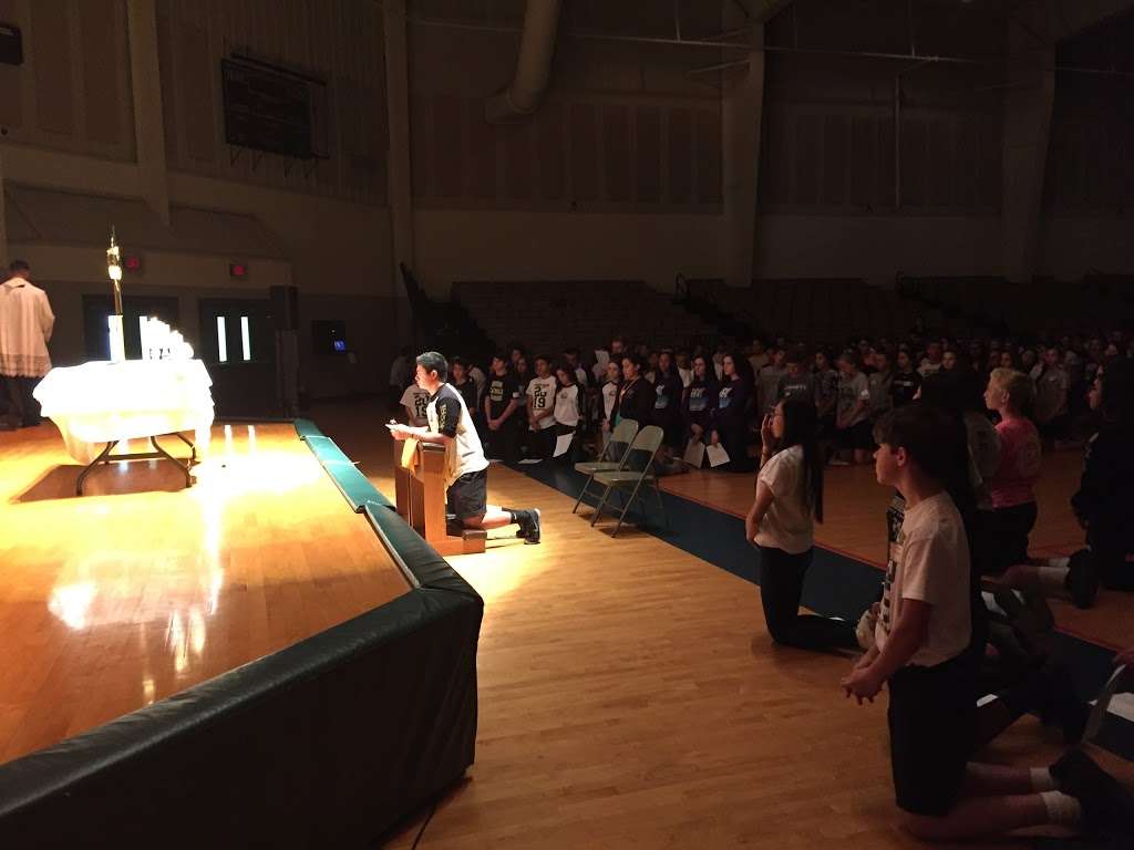 Bishop Moore Catholic High School | 3901 Edgewater Dr, Orlando, FL 32804, USA | Phone: (407) 293-7561