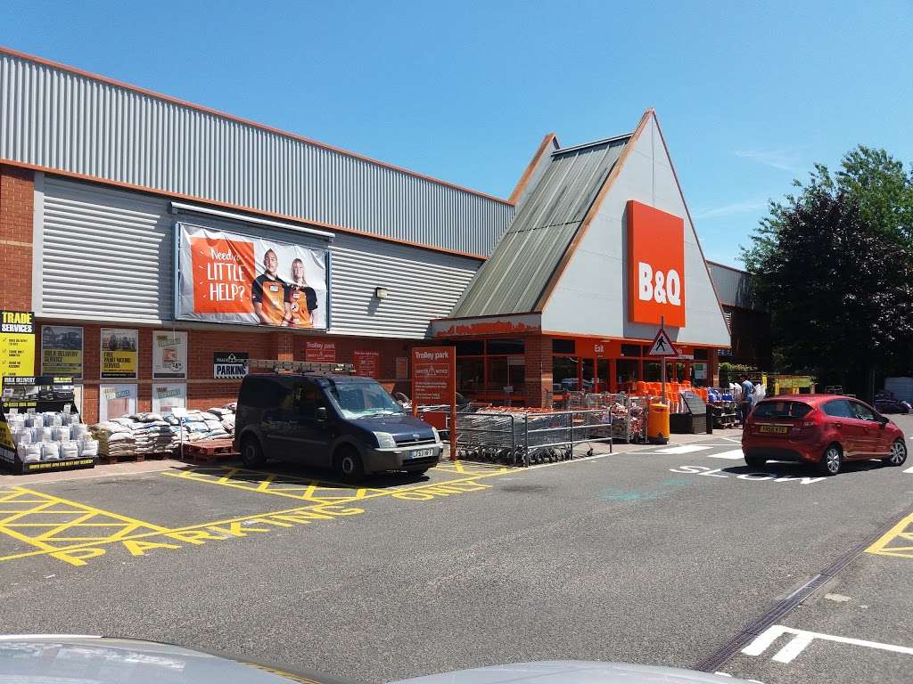 B&Q | Crittalls Corner Sidcup Bypass Passage Sidcup Sidcup LONDON, Sidcup DA14 6LX, UK | Phone: 020 8308 1844