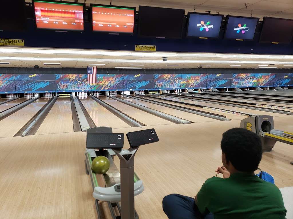 Brunswick Zone Normandy Lanes | 8419 Baltimore National Pike, Ellicott City, MD 21043 | Phone: (410) 465-0355