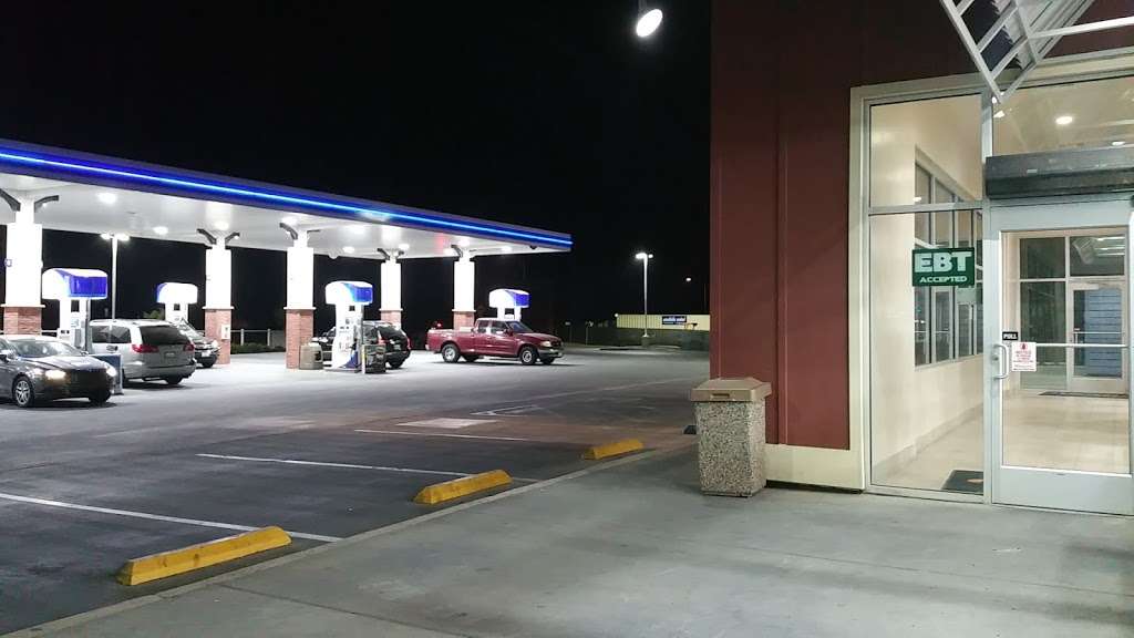 ARCO | 9241 Limonite Ave, Jurupa Valley, CA 92509, USA | Phone: (760) 396-9260