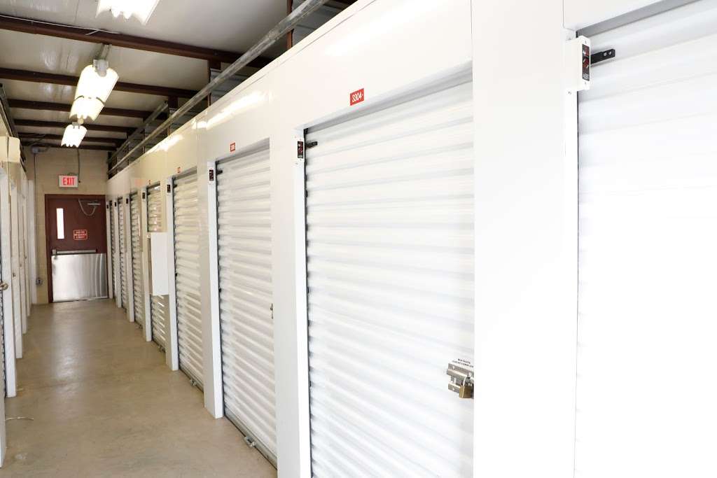 Storage Rentals of America | 950 Red Lion Rd, New Castle, DE 19720 | Phone: (302) 786-0789