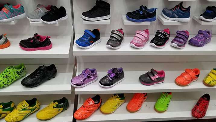 Shoes4T&Kids -Zapateria | 15482 Outer Bear Valley Rd #2, Victorville, CA 92395, USA | Phone: (442) 255-4868