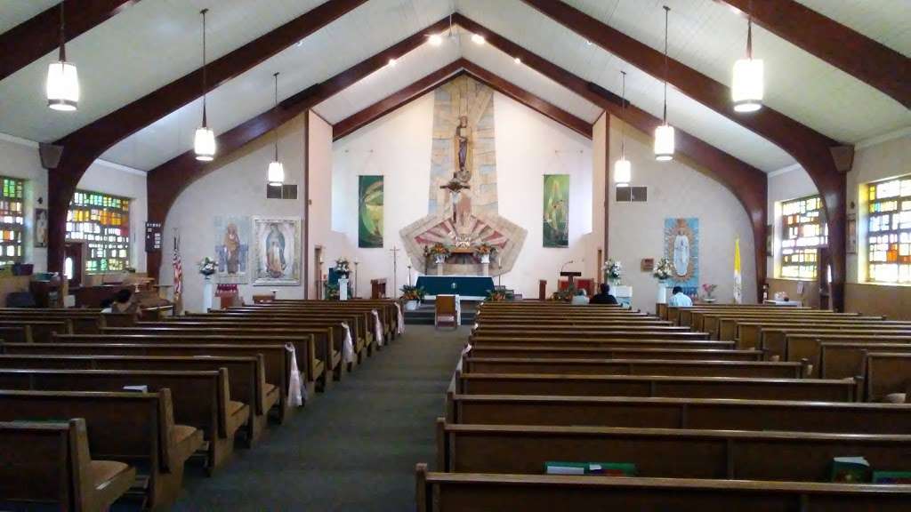 Saint John the Apostle Catholic Church | 330 N Westmore Ave, Villa Park, IL 60181, USA | Phone: (630) 279-7404
