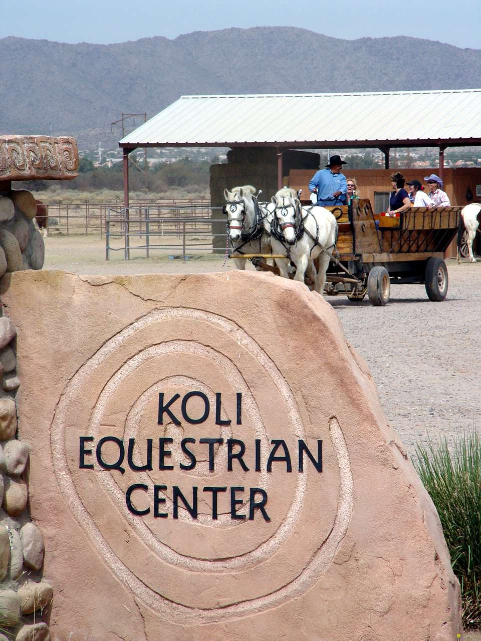 KOLI Equestrian Center | 6940 W BROKEN EAR RD, Chandler, AZ 85226, USA | Phone: (602) 796-3495