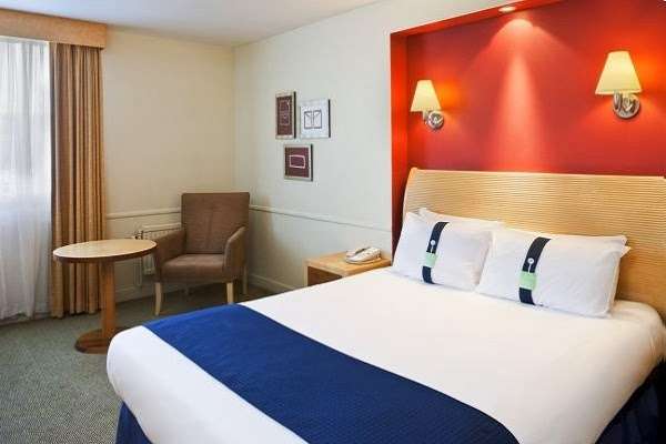 Holiday Inn Brentwood M25, Jct.28 | Brook St, Brentwood CM14 5NF, UK | Phone: 0871 942 9012