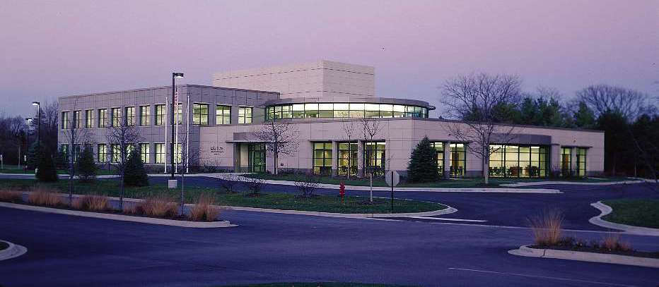 Lake Forest Graduate School of Management | 1905 W Field Ct, Lake Forest, IL 60045, USA | Phone: (847) 234-5005