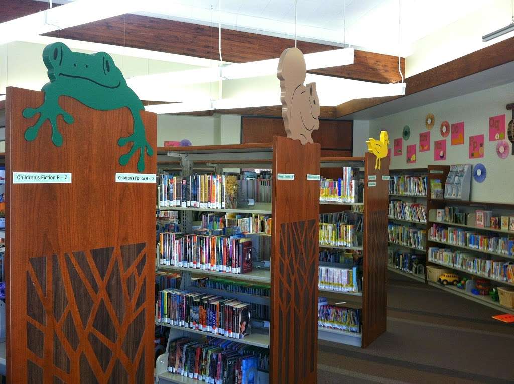 Topanga Library | 122 N Topanga Canyon Blvd, Topanga, CA 90290 | Phone: (310) 455-3480