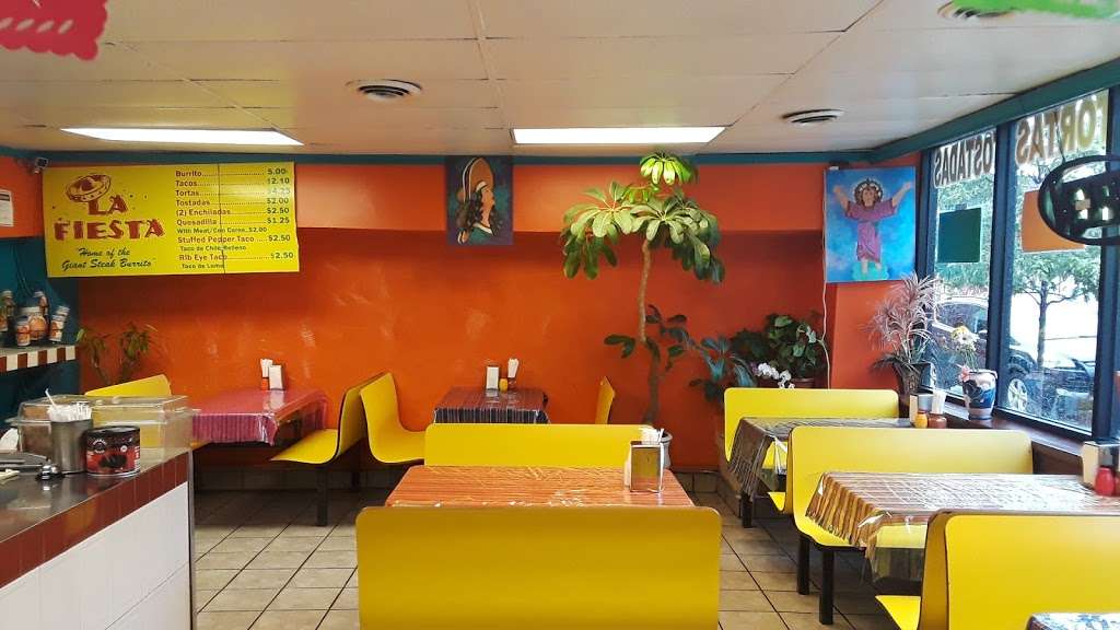 La Fiesta | 4248 S Archer Ave, Chicago, IL 60632 | Phone: (773) 254-4678