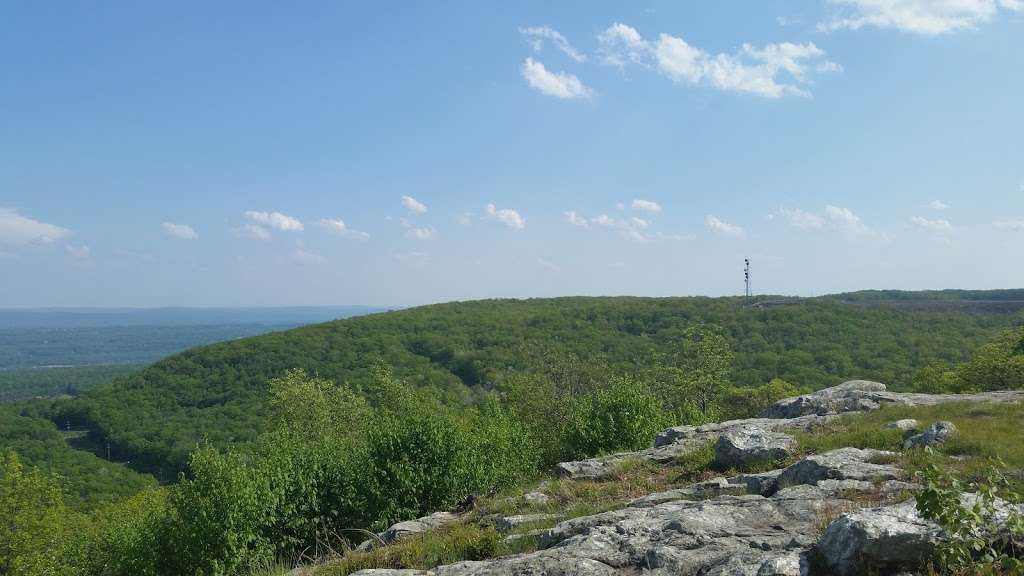 Pahaquarry Copper Mines trail | Hardwick Township, NJ 07825, USA