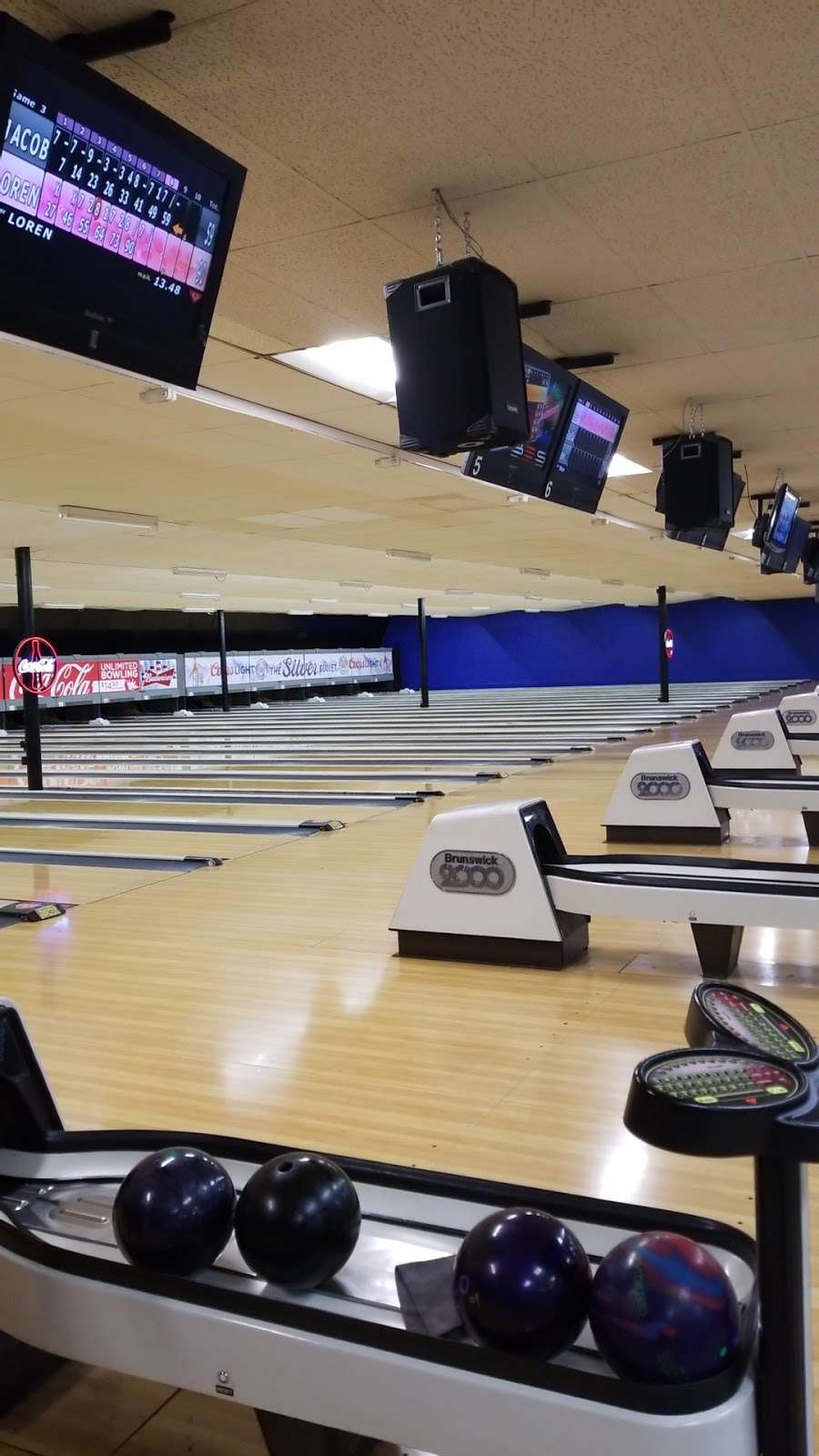 Western Bowl | 10000 Ralston Rd, Arvada, CO 80004, USA | Phone: (303) 422-2301