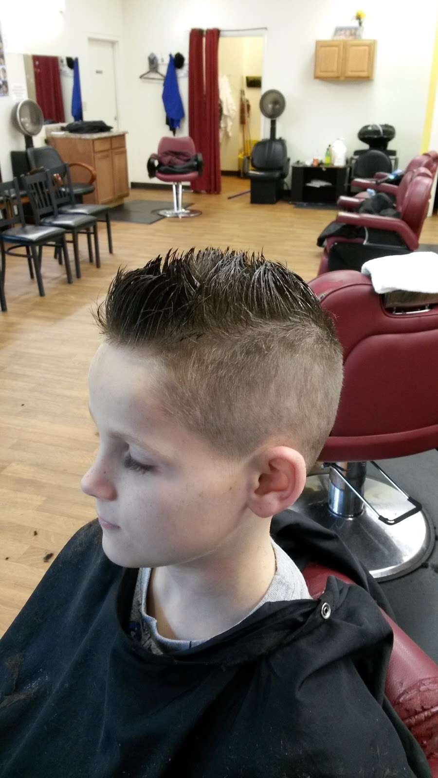 Good looks Barbershop | 1335 Edwin Miller Blvd, Martinsburg, WV 25404, USA | Phone: (304) 433-4141