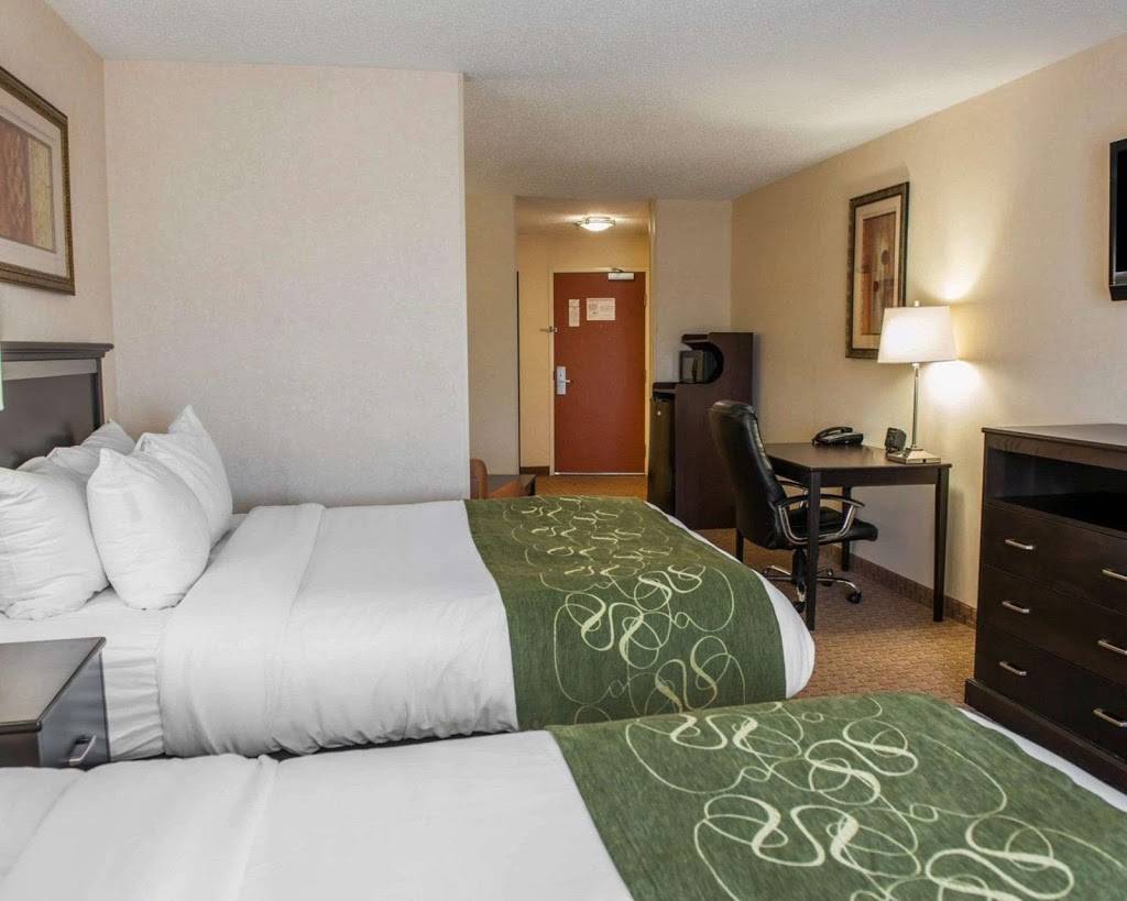 Comfort Suites Southport | 4125 Kildeer Dr, Indianapolis, IN 46237, USA | Phone: (317) 800-6346