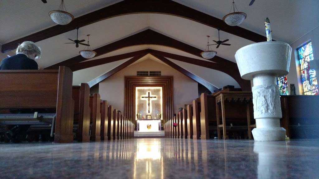 Sacred Heart Church | 15 Forest Pl, Rochelle Park, NJ 07662, USA | Phone: (201) 843-1722