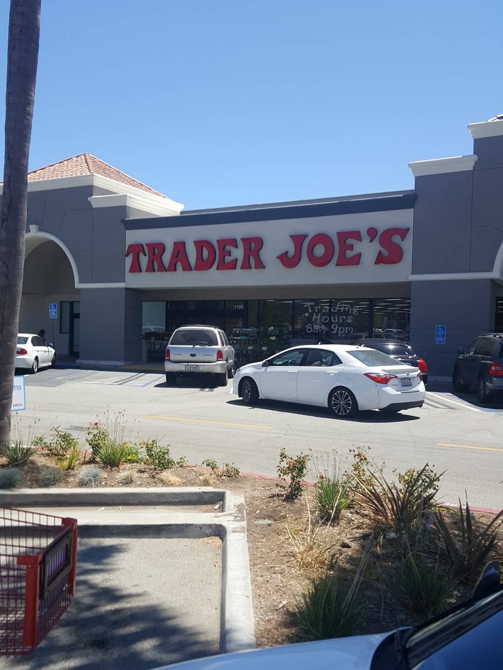 Trader Joes | 1198 Irvine Blvd, Tustin, CA 92780, USA | Phone: (714) 505-3289