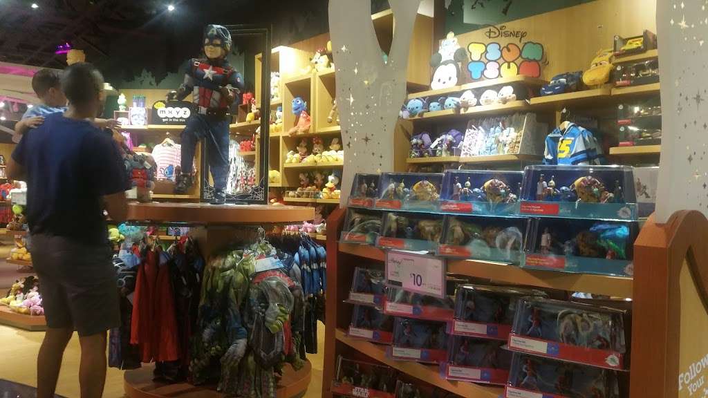 Disney Store 24201 W Valencia Blvd Valencia Ca 91355 Usa Disney Store 24201 W Valencia Blvd Valencia Ca 91355 Usa