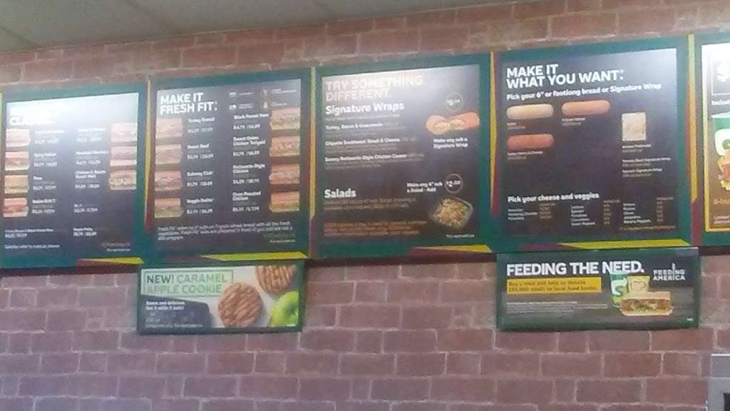 Subway Restaurants | Desert View Sq, 777 E Thunderbird Rd Suite 104, Phoenix, AZ 85022, USA | Phone: (602) 843-6600