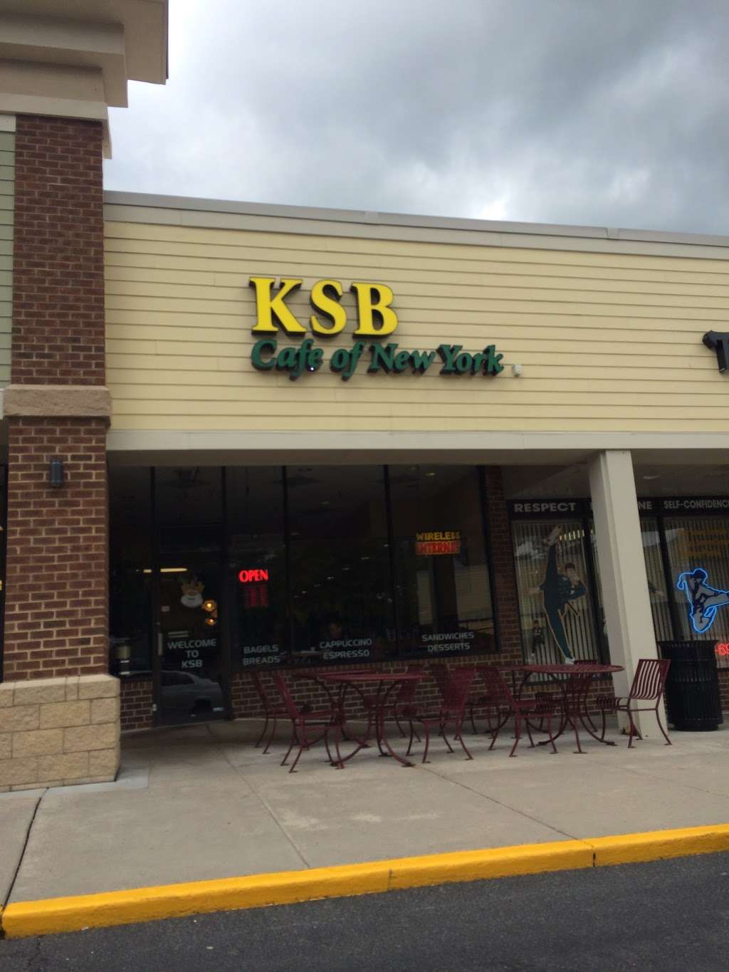 KSB Cafe of New York | 2571 John Milton Dr, Herndon, VA 20171, USA | Phone: (703) 648-1711