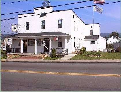 Julias Old Forge Hotel | 501 N Main St, Old Forge, PA 18518, USA | Phone: (570) 562-1641