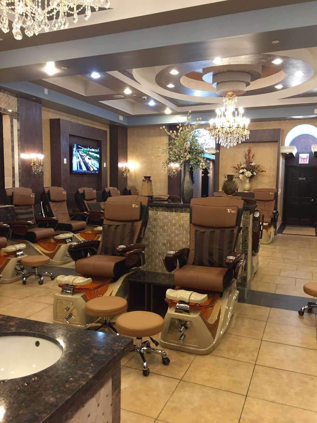 Rock Star Nails & Spa | 2311 Willow Rd, Glenview, IL 60025 | Phone: (847) 834-0754