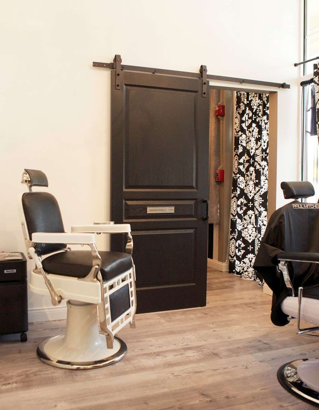 Salon & Spa Ellenbe | 39W250 Herrington Blvd, Geneva, IL 60134 | Phone: (630) 557-6115