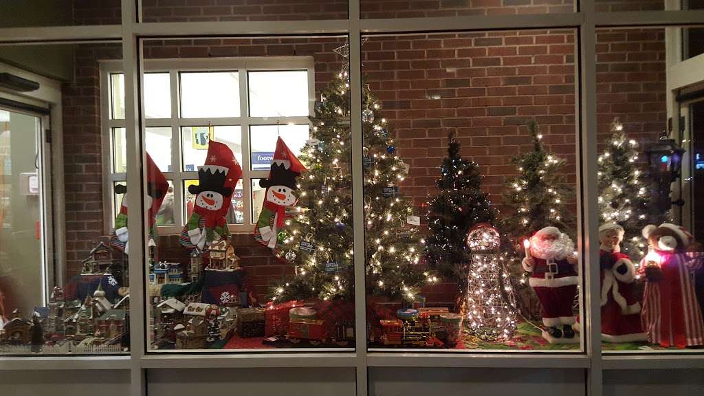 Goodwill Store and Buy the Pound Outlet 9 Wason Rd, Hudson, NH 03051