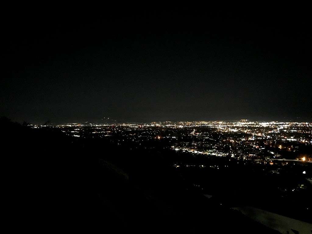 View | 7695-7699 Mulholland Dr, Los Angeles, CA 90046, USA