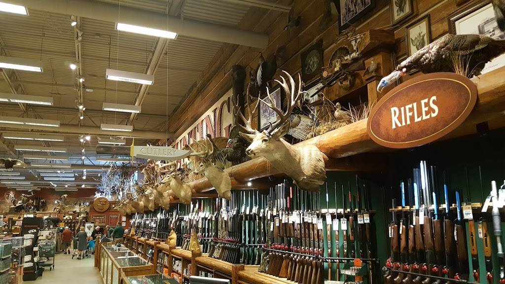 Bass Pro Shops Tracker Boat Center | 200 Bass Pro Dr, Oklahoma City, OK 73104, USA | Phone: (405) 218-5136