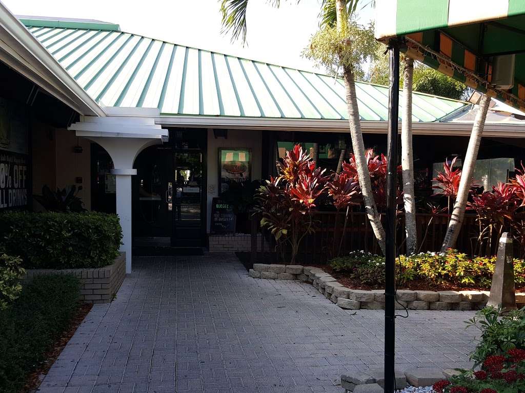 Bokampers Sports Bar & Grill | 1280 S Pine Island Rd, Plantation, FL 33324, USA | Phone: (954) 533-7152