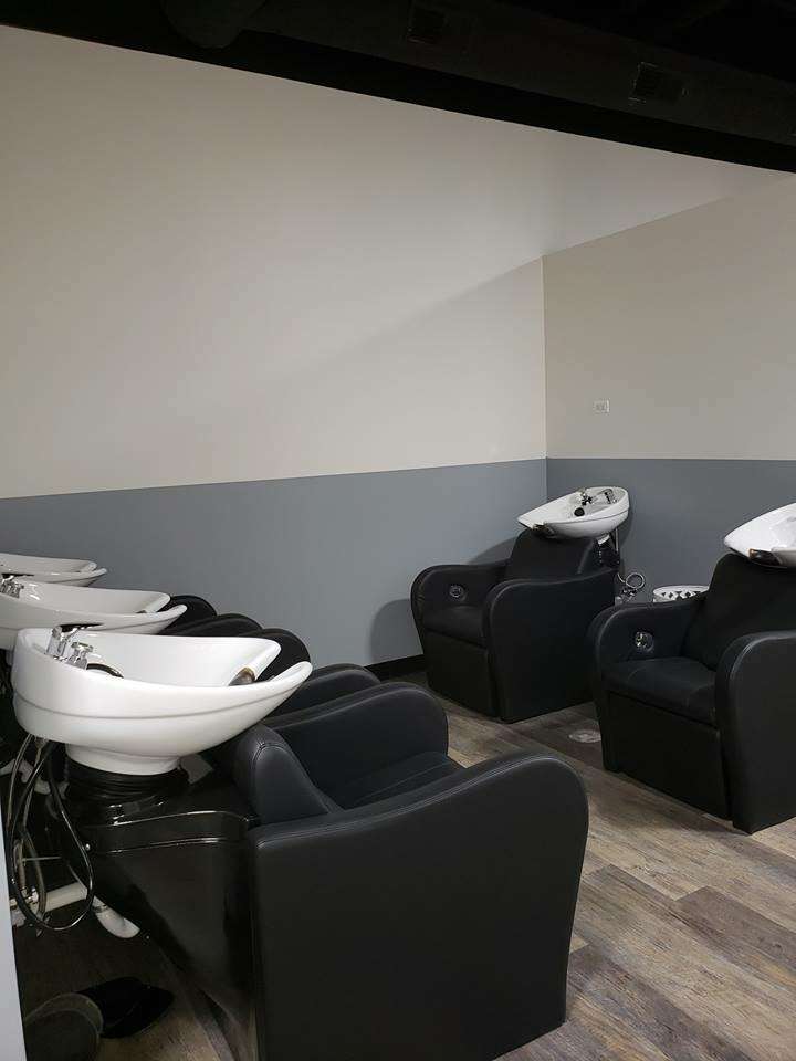 Grandeur Salon and Spa | 1807 Knapp St, Crest Hill, IL 60403, USA | Phone: (815) 714-2877