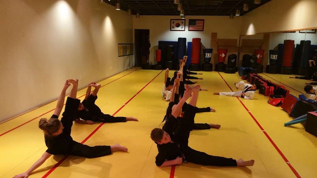 TaeKwon Educational Center | 24021 Newhall Ranch Rd, Santa Clarita, CA 91355, USA | Phone: (661) 878-9099