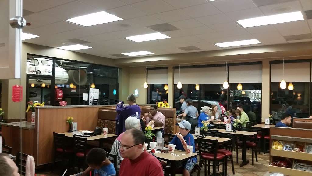 Chick-fil-A | 5644 West Grand Parkway South, Richmond, TX 77406, USA | Phone: (281) 238-7777