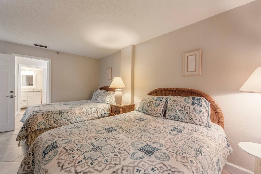 Beach Place Condominiums | 12901 Gulf Ln, Madeira Beach, FL 33708, USA | Phone: (800) 997-1457