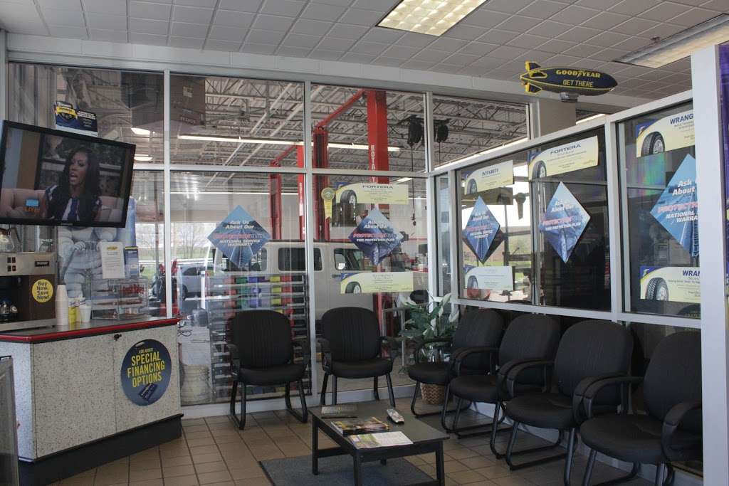 Tire World Auto Centers | 1291 Riverbend Way, Frederick, MD 21701, USA | Phone: (301) 668-5009