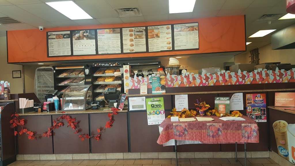 Dunkin Donuts | 1918 John Fries Hwy, Quakertown, PA 18951, USA | Phone: (215) 536-6060