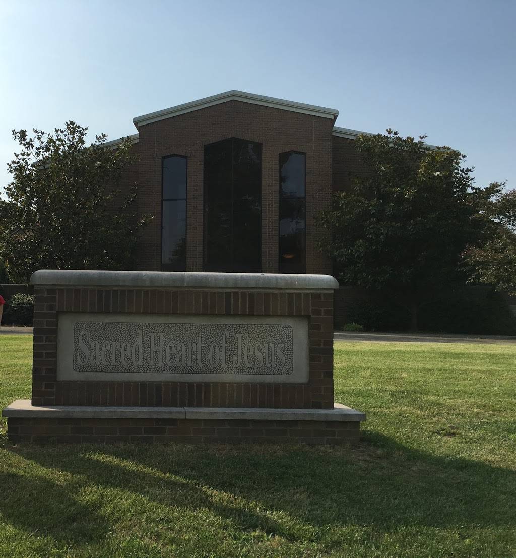 Sacred Heart Catholic Church | 1840 E 8th St, Jeffersonville, IN 47130, USA | Phone: (812) 282-0423