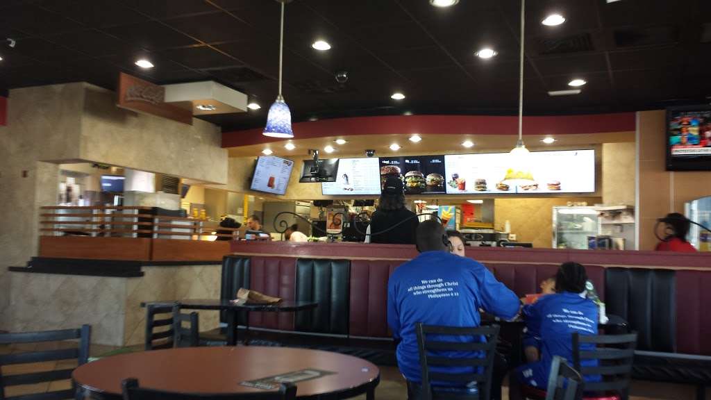 McDonalds | 8326 Wornall Rd, Kansas City, MO 64114, USA | Phone: (816) 523-7111