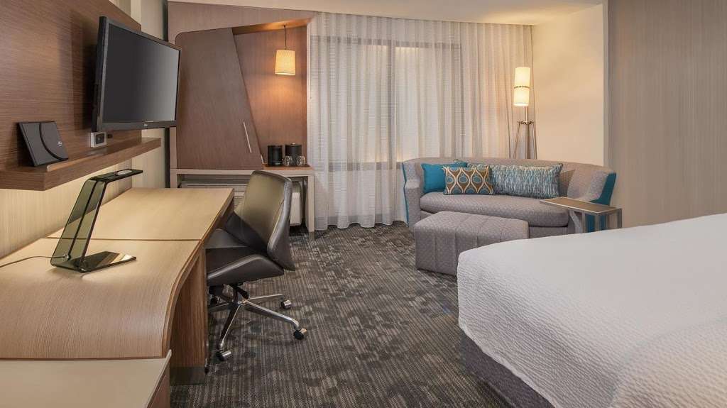 Courtyard by Marriott Wayne Fairfield | 263 US-46, Wayne, NJ 07470 | Phone: (973) 646-3377