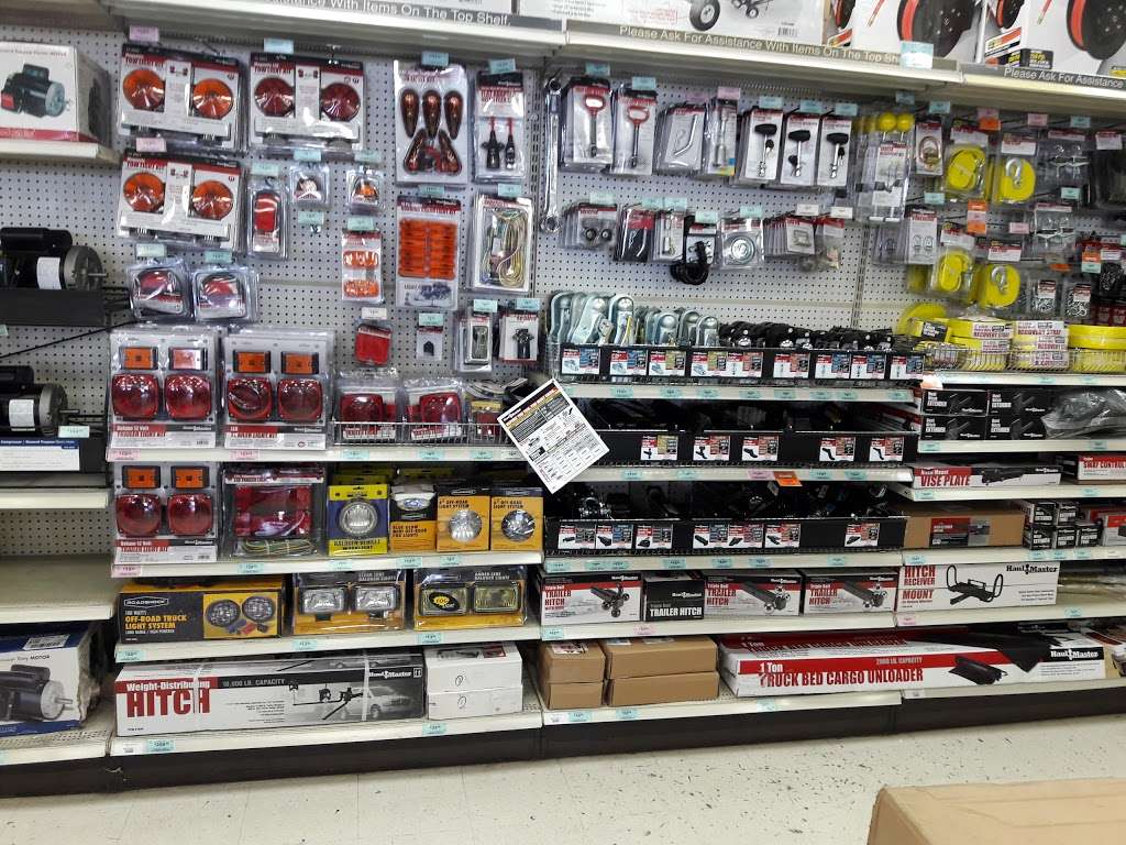 Harbor Freight Tools | 4925 W Bell Rd Suite C8, Glendale, AZ 85308, USA | Phone: (602) 843-3900