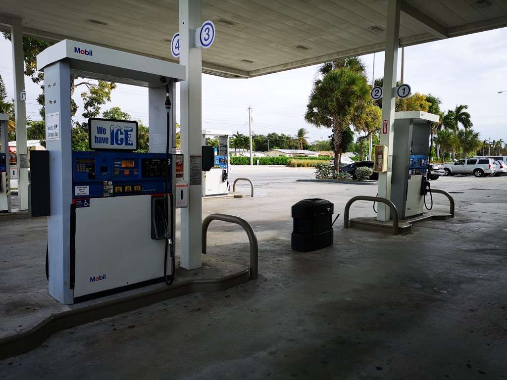 Westar Oil Company | 6650 Hollywood Boulevard, Pembroke Pines, FL 33024, USA