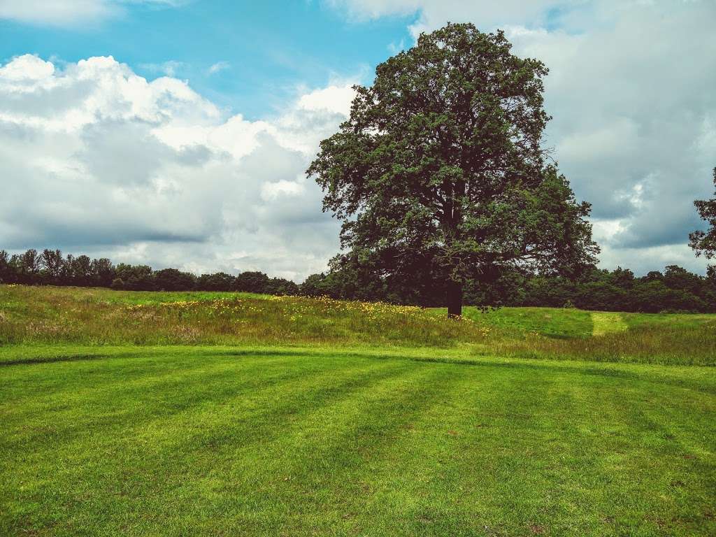 Broxbourne Golf - Par 3 Golf, Crazy Golf and Footgolf | Church Ln, Broxbourne EN10 7QE, UK | Phone: 01992 448944