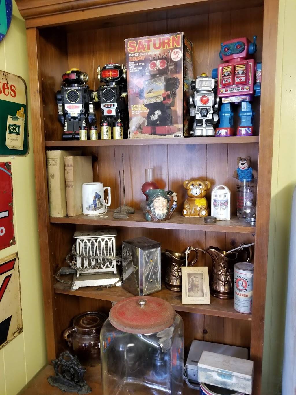 The Antique Raider | 10375 Chamberlayne Rd, Mechanicsville, VA 23116, USA | Phone: (804) 305-8175