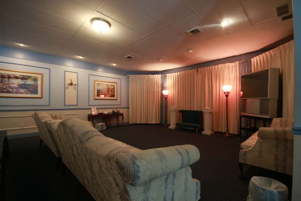 Falco Caruso & Leanard Funeral | 3425 River Rd, Camden, NJ 08105, USA | Phone: (856) 963-5355