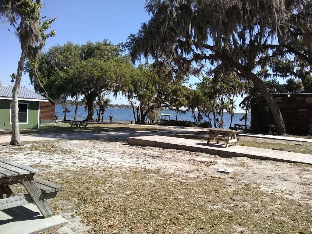 Oak Harbor Lodging & RV Resort | 100 Oak Harbor Cp, Haines City, FL 33844, USA | Phone: (863) 289-6661